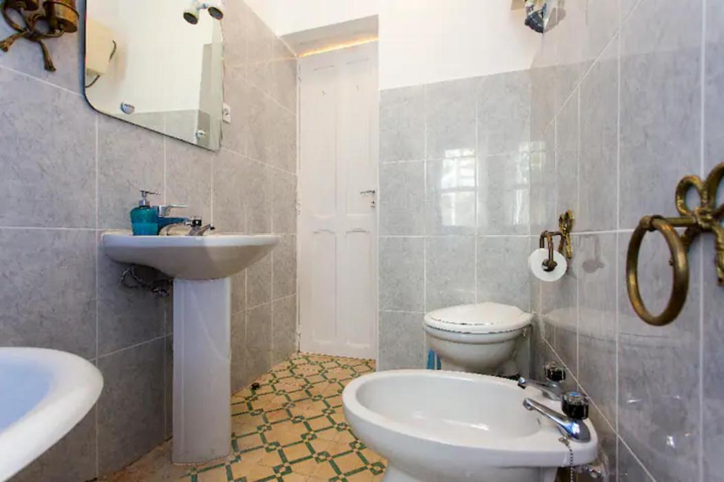 Private Room A Lisboa Екстериор снимка